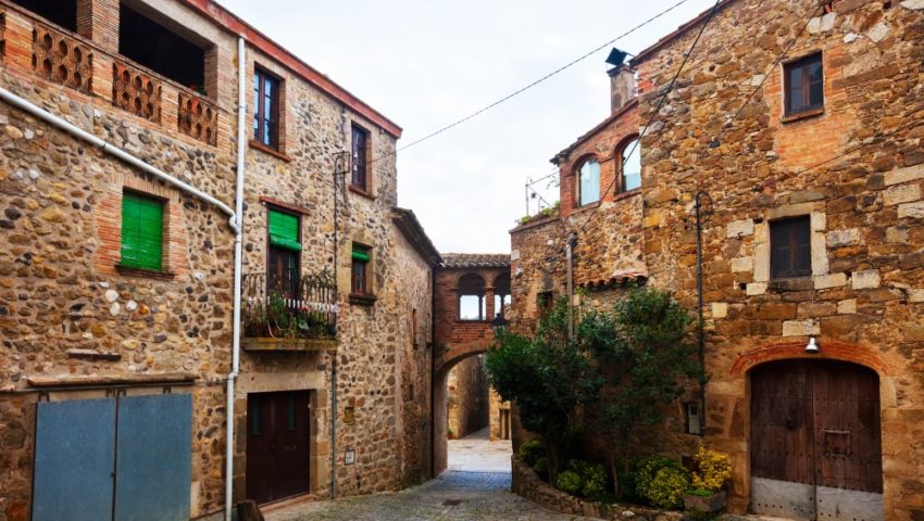 Propiedades historicas en Costa Brava