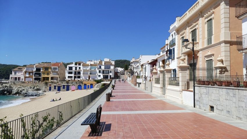 Caminería para hacer turismo en Costa Brava