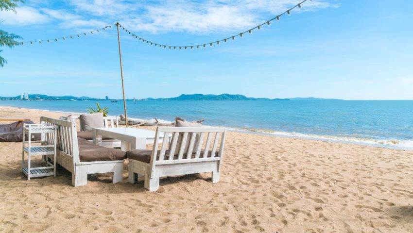 Espacio abierto para decorar una casa de playa